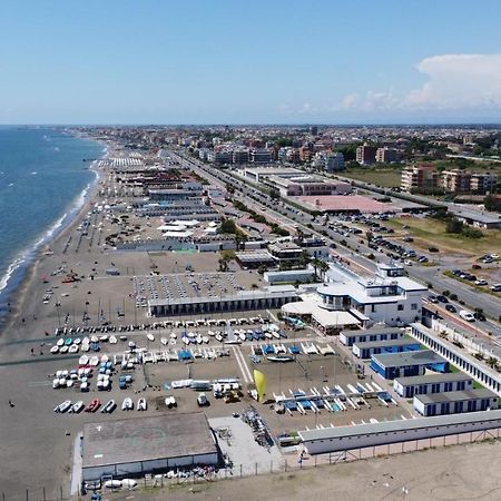 Moonlight Next Palapellicone Tra Mare E Pineta Monolocale Apartment Lido di Ostia Bagian luar foto